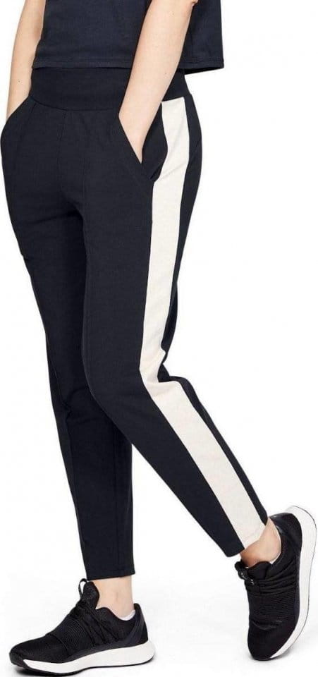 Under Armour RIVAL FLEECE GRAPHIC NOVELTY PANT Nadrágok